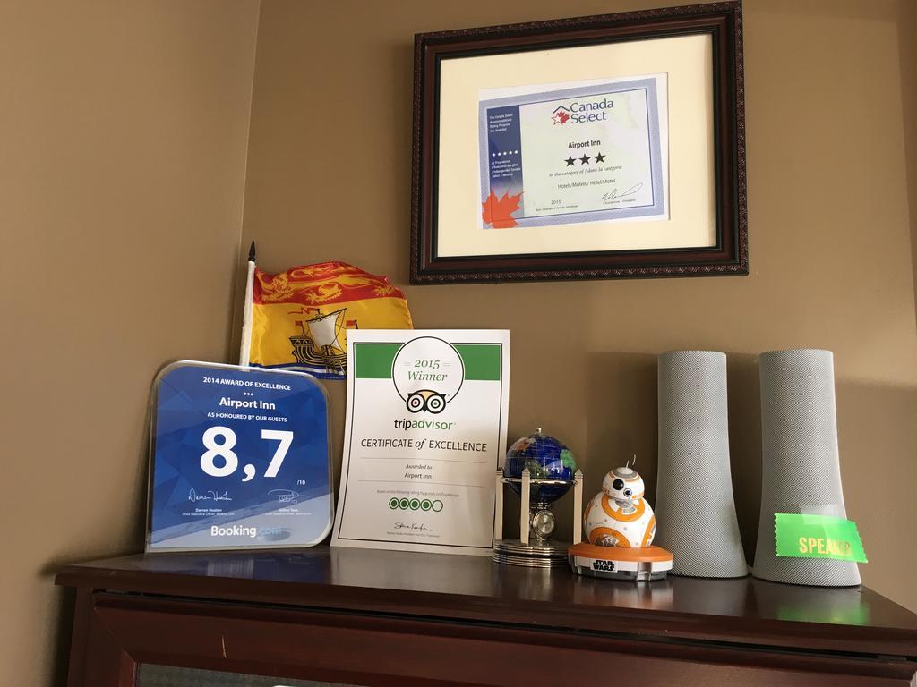 Airport Inn Fredericton Bagian luar foto
