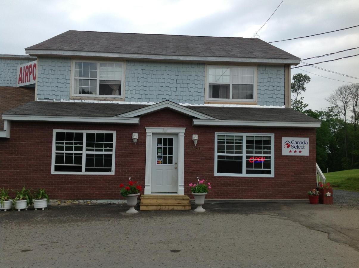 Airport Inn Fredericton Bagian luar foto